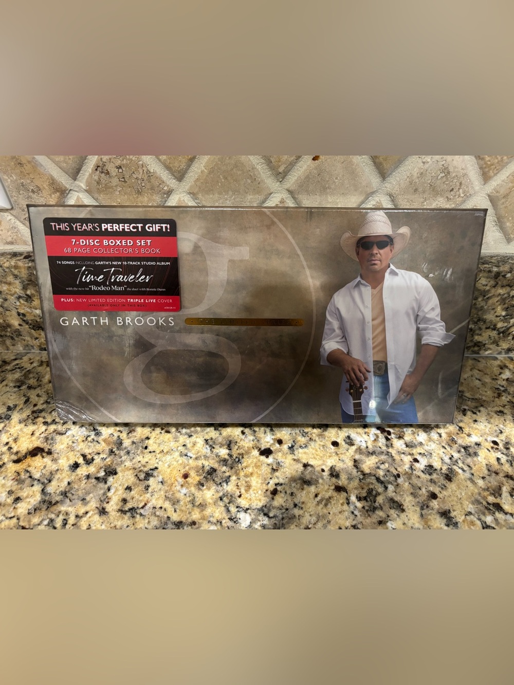 Sealed Garth Brooks Limited Series 7 Disc Box Set w/ 68 Page Collector’s Book